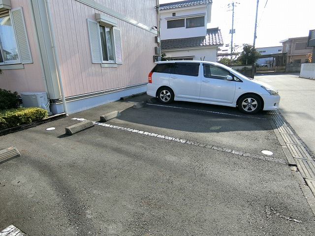 フェニックスAの駐車場