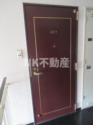 【玄関】 | ビリーヴドゥーエ（河内花園賃貸） | 玄関です