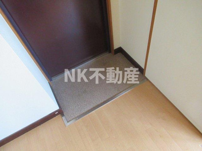 【玄関】 | ビリーヴドゥーエ（河内花園賃貸） | 玄関です