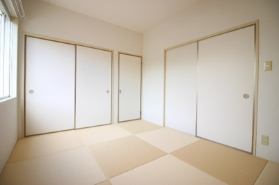 【和室】 | ベルテ伊藤 | 広くいやされる和室