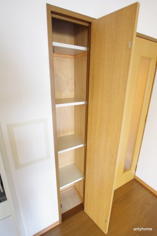 アルプス西梅田　仲介手数料無料の収納