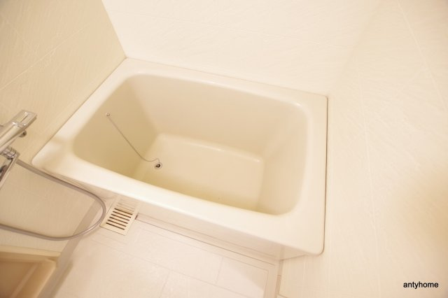 アルプス西梅田　仲介手数料無料の浴室