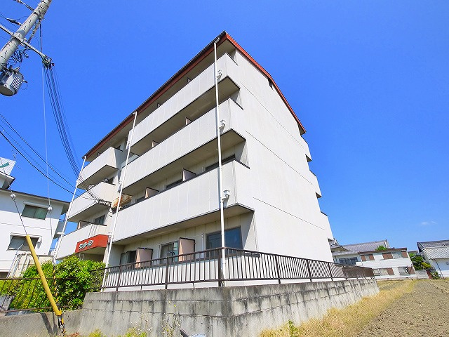 サンガーデン（田井庄町）の外観|きれいな外観です