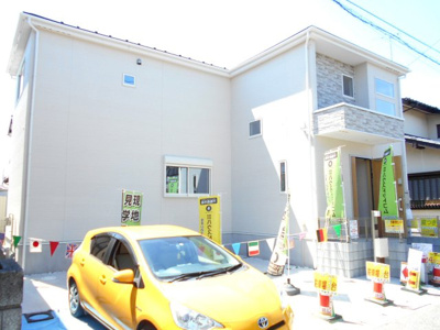 【外観】 | 行田市　持田５丁目　全1棟　1号棟　51坪 | 外観も気になるポイント。価格は1980から1680万円に価格変更しています。販売担当のハウスドットコムです。