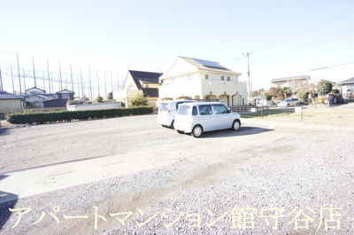 【駐車場】 | ハイツ・アルカンシェル