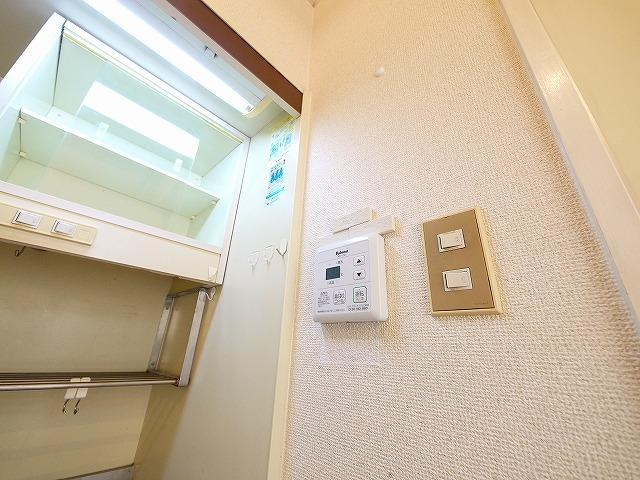 ディアコート奈良（南半田西町）の設備|リモコン給湯もあります。