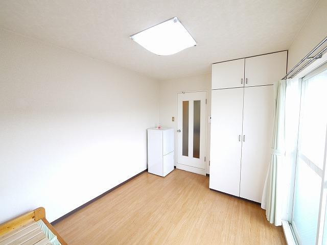 ディアコート奈良（南半田西町）の寝室|使い勝手のいい寝室です