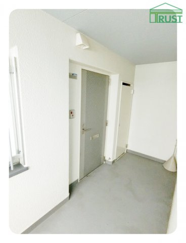 ベルヴィル朝霧のその他共用部分|玄関通路です！
