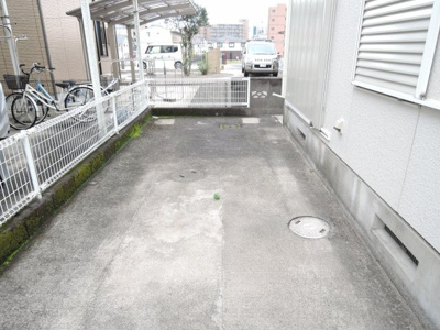 【駐車場】 | 野路東4丁目貸家