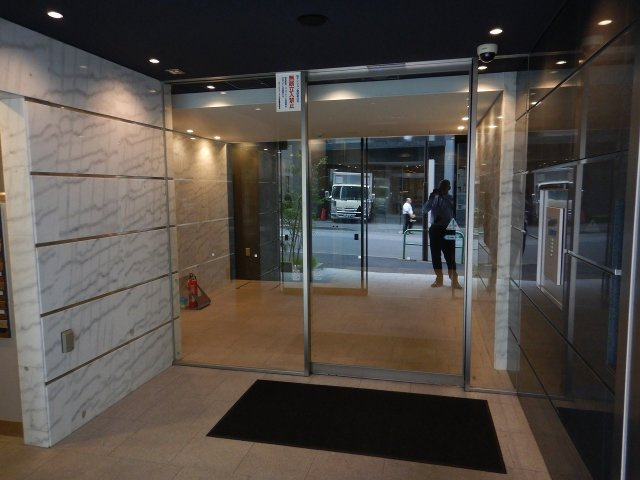 ステージファースト水道橋のエントランス