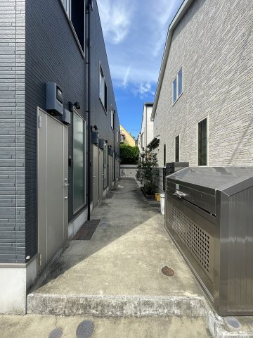 【エントランス】 | La-Fina Wakabayashi | 月額管理料無料！賃貸管理はアブレイズパートナーズにお任せを！