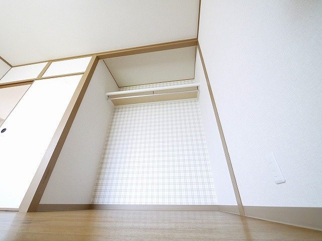 ハイツ108の玄関