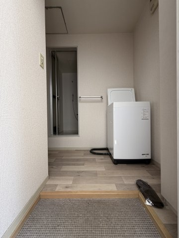 ブロスハイツ住吉本町の玄関
