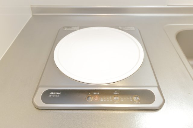 ラウンド・Mのキッチン