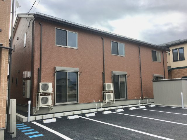 ラ・ペルラ下北沢
