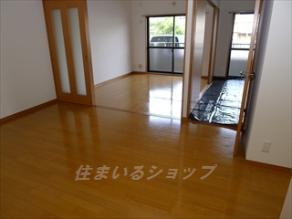 広島市安佐北区深川５丁目の賃貸マンションの居間・リビング