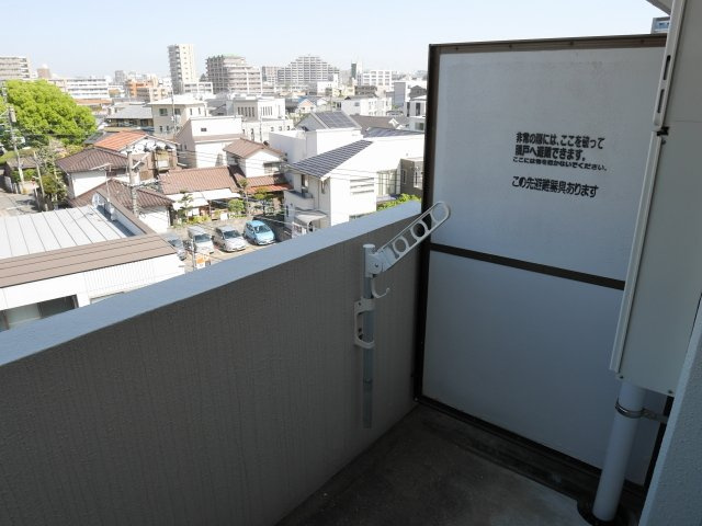 【バルコニー】 | アルファウィング薬大前