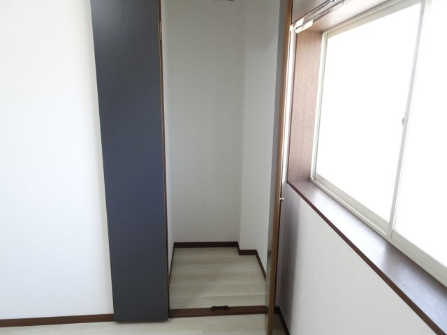 ラポールおおいＡの収納