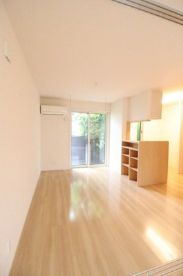 【洋室】 | アゼリアテラス