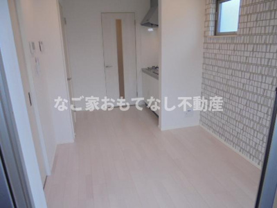 【居間・リビング】 | ハーモニーテラス児玉Ⅳ | お問合せはなご家おもてなし不動産へ。ハーモニーテラス児玉4