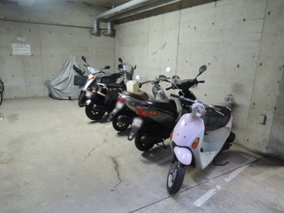 【その他共用部分】 | ライオンズヒルズ梶ヶ谷東 | バイク置場
