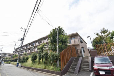 【外観】 | グランビスタ横浜三ツ沢 | 横浜市営地下鉄ブルーライン「三ツ沢下町」駅徒歩9分と好立地。