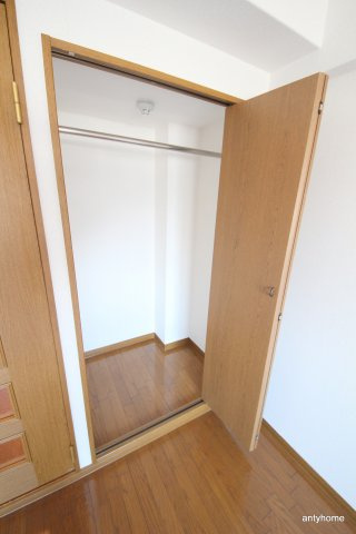 エスリード北梅田　仲介手数料無料の収納