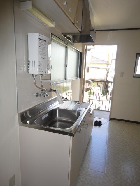 五月苑のキッチン