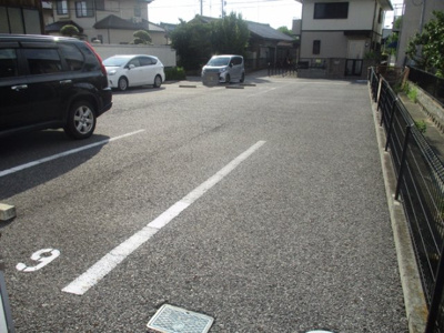 【駐車場】 | セジュール安城