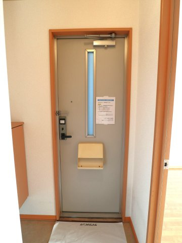 セジュールSTRの玄関
