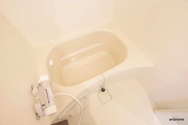 ファーストフィオーレ京橋パークフロント　仲介手数料無料の浴室