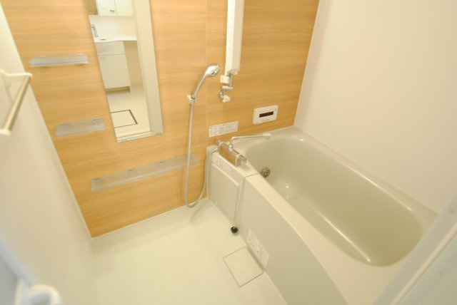 ファシリオンの浴室|内装イメージ：同物件別室