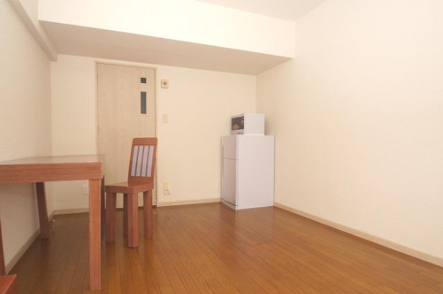 アークヒルズ南天神の洋室|アークヒルズ南天神(1K）
写真の家具・家電はイメージとなります。