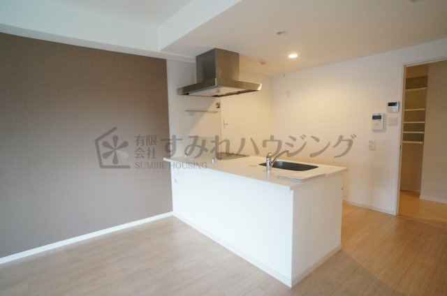 グローリーパレス中山のキッチン