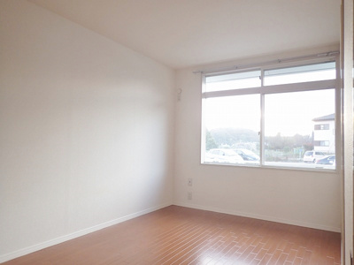 【寝室】 | ビューメゾン栗平【SHM】 | 6.1帖洋室！