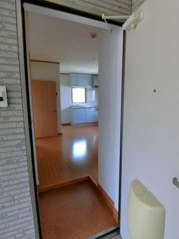 グリーンテラス楓の玄関