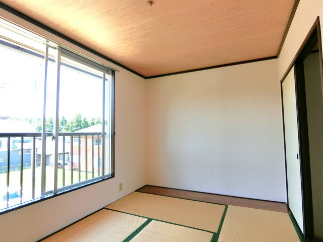 成東アパートの和室
