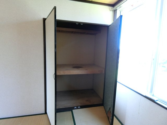 成東アパートの収納