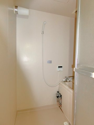 成東アパートの浴室
