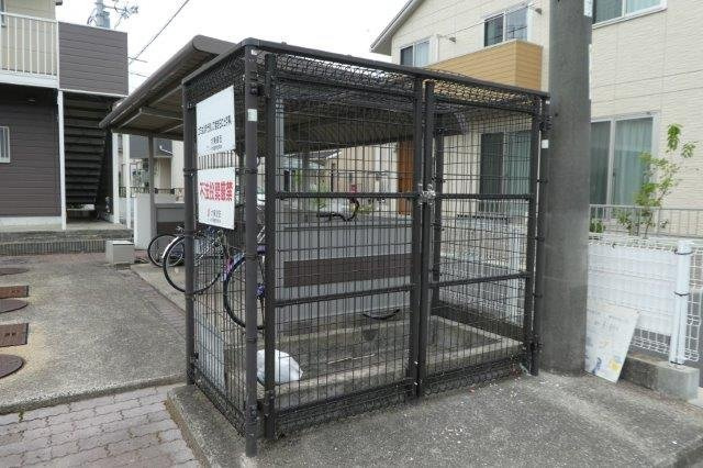岡山市南区箕島のアパートのその他共用部分|敷地内ゴミＳＴ