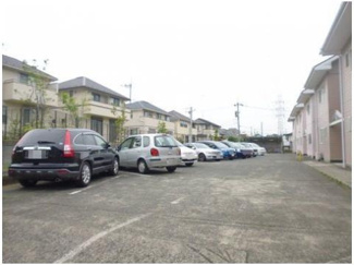 【駐車場】 | いつでも目の届く敷地内に駐車場があります♪お車をお持ちのファミリーさんにもオススメです！