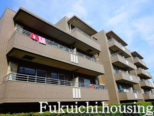 ピュアステージ千歳船橋の外観