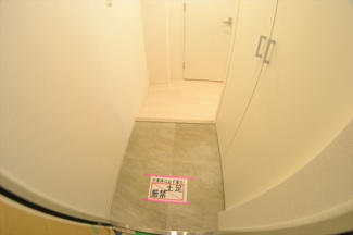 【玄関】 | セレニテ心斎橋グランデ | ゆったりとした玄関です