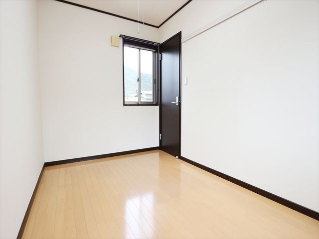 相原借家（176-55）の居間・リビング