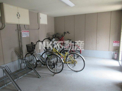 【その他】 | ロンモンターニュ小阪（河内小阪賃貸） | 駐輪場です