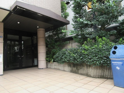【エントランス】 | ロンモンターニュ小阪（河内小阪賃貸） | エントランスです