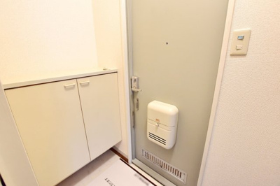 【玄関】 | ハイツひまわり