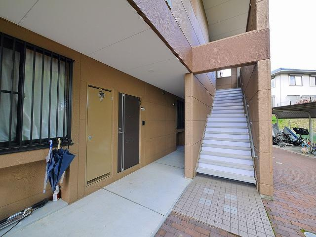 サンフィットヒルズCのエントランス|建物の内部です
