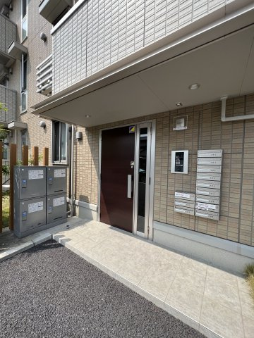 トレモンテのエントランス|オートロック