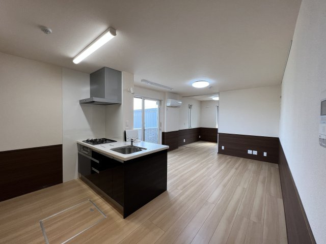 トレモンテの居間・リビング|13帖の広いLDK